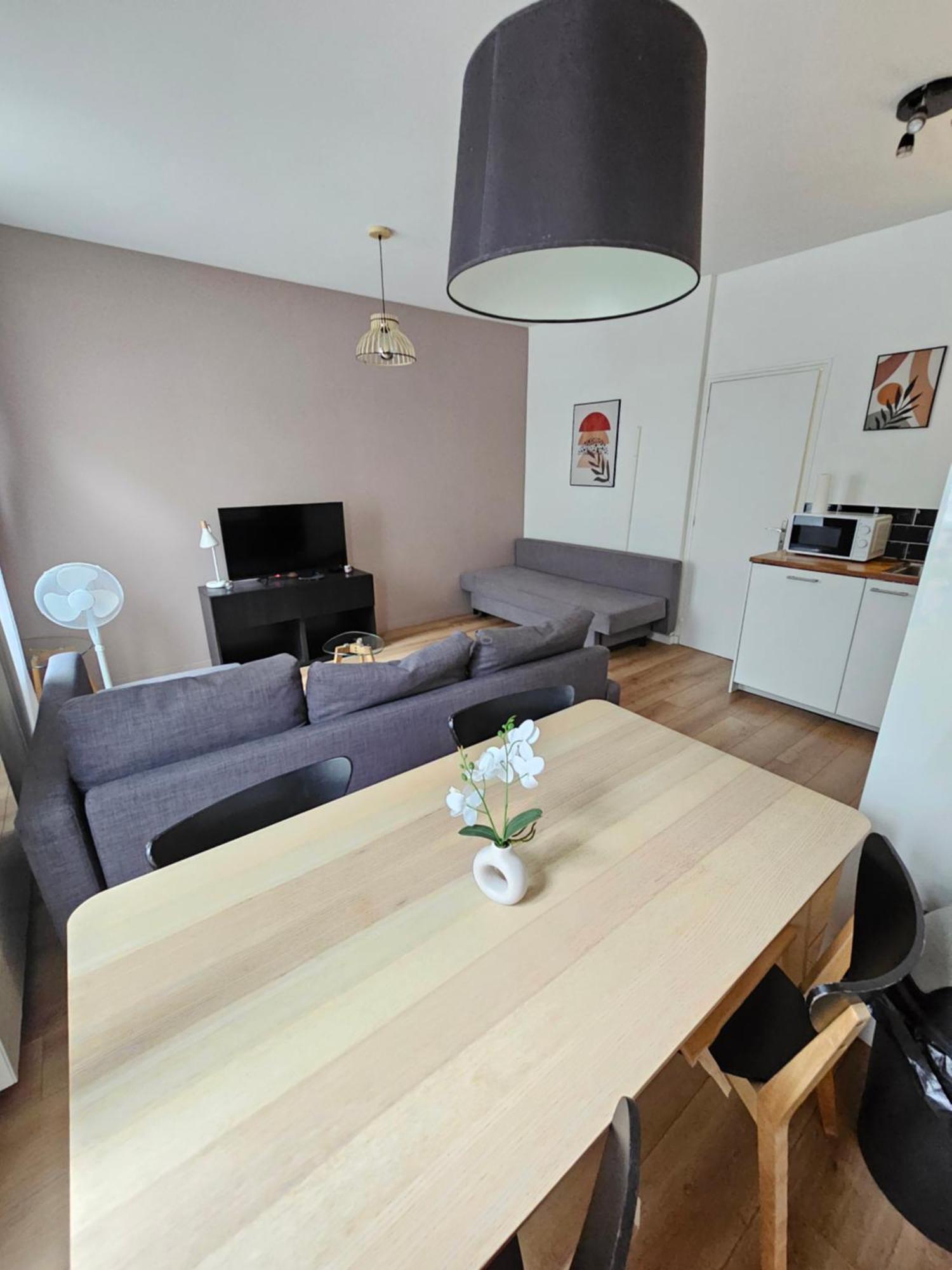 *Appartement Moderne/2 Minutes Du Metro* Saint-Ouen  Ngoại thất bức ảnh